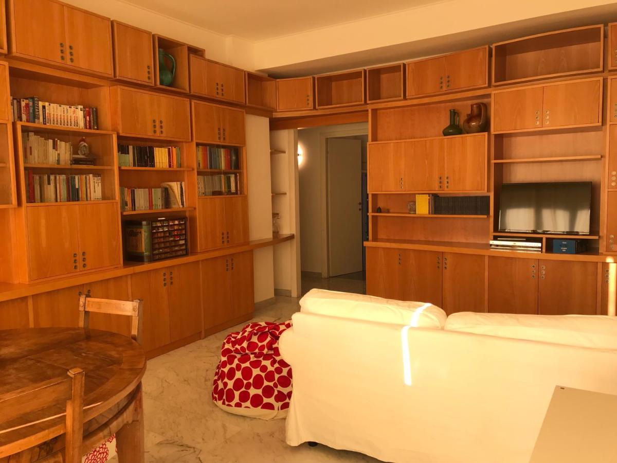 Questa Casa Non E Un Albergo Ciu-Atr 9390-9 Rome Bagian luar foto