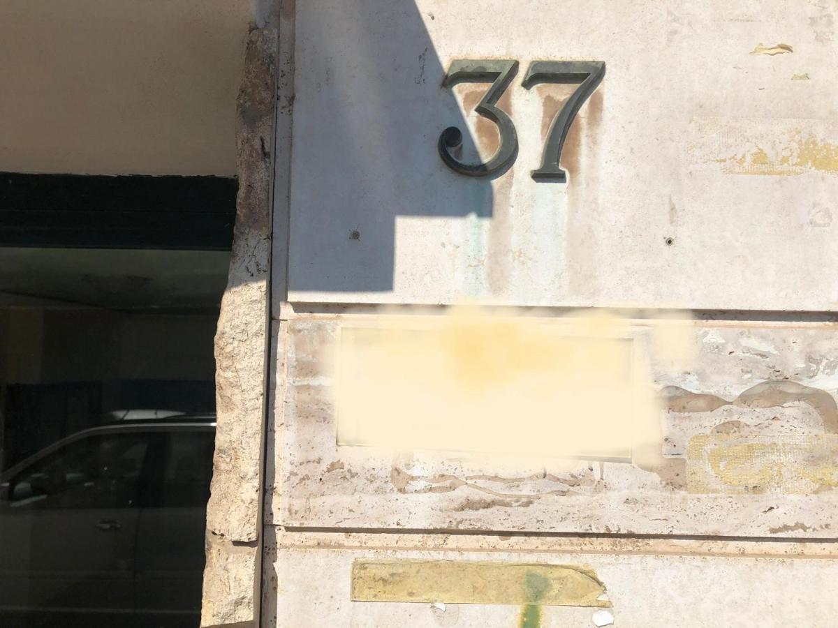 Questa Casa Non E Un Albergo Ciu-Atr 9390-9 Rome Bagian luar foto